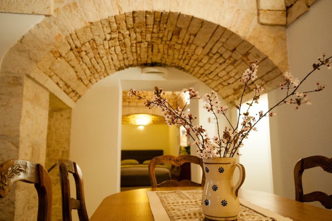 Vila Pietre In Aria Noci Exteriér fotografie